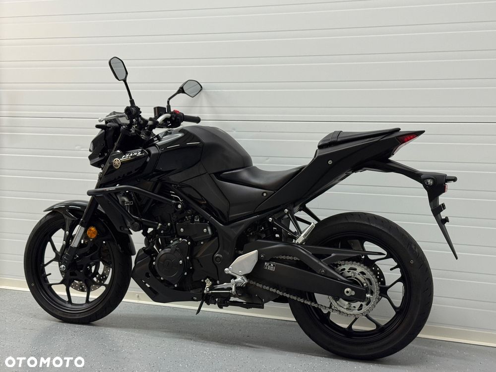 Yamaha MT - 12
