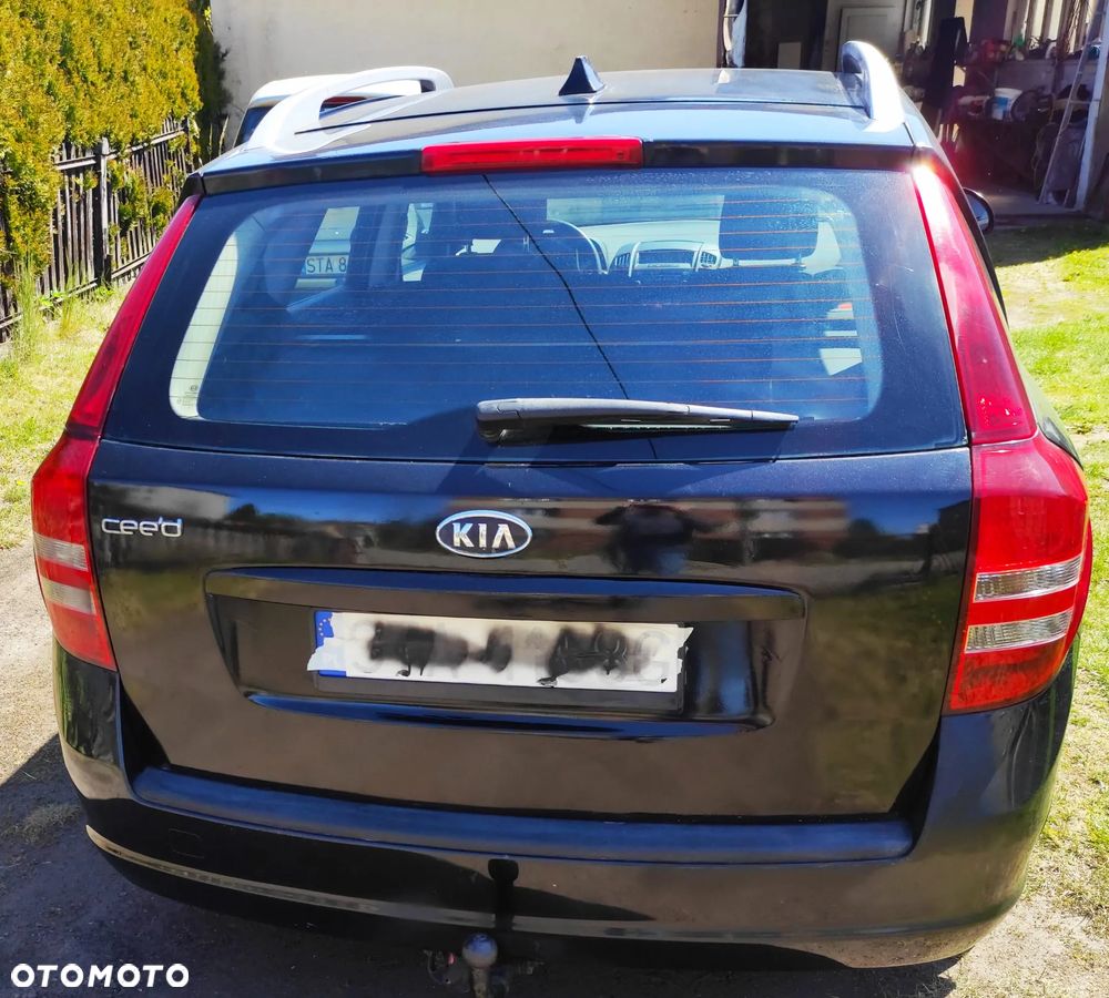 Kia Ceed 1.6 Comfort + - 1