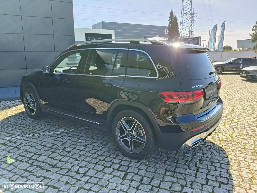 Mercedes-Benz GLB 180 d AMG Line - 14