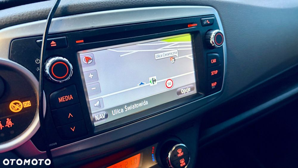 Toyota Yaris - 15