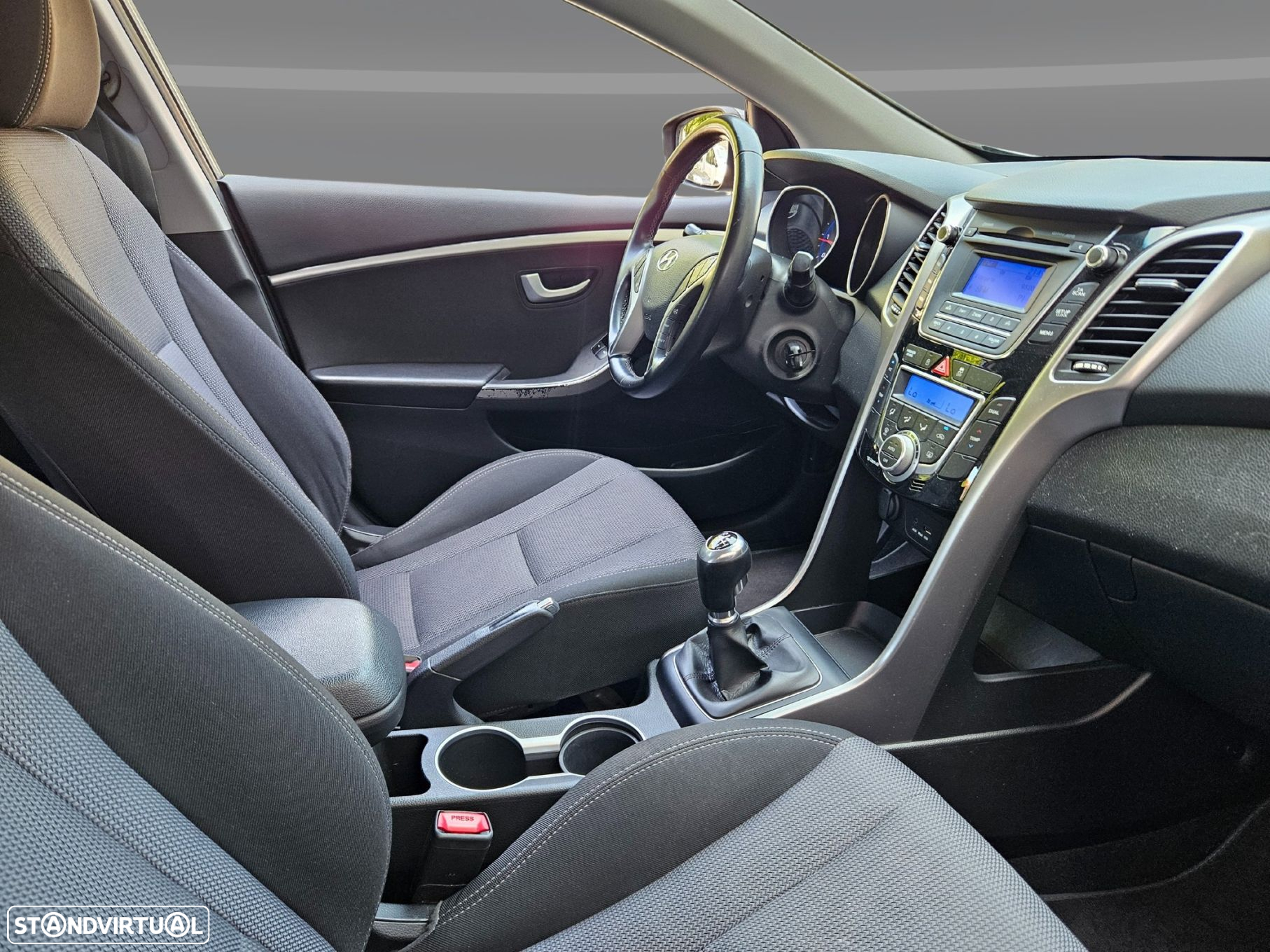 Hyundai i30 1.6 CRDI STyle - 19