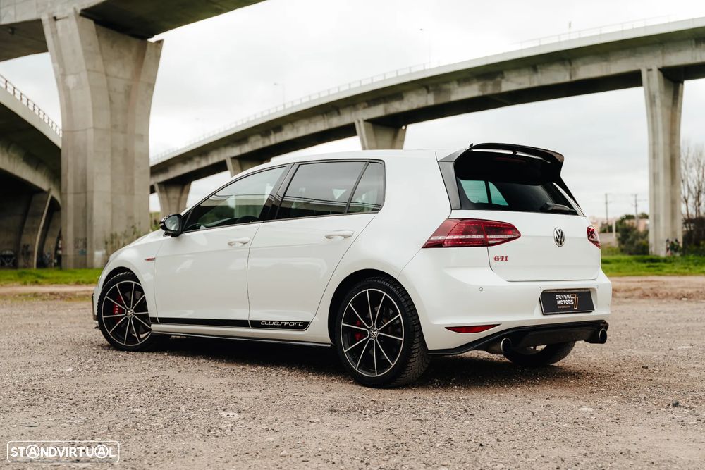 VW Golf GTI Clubsport DSG - 12