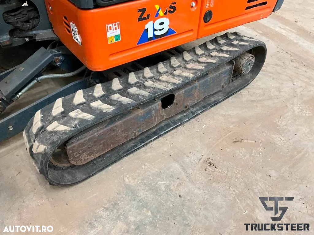 Hitachi ZX 19-6 - 9