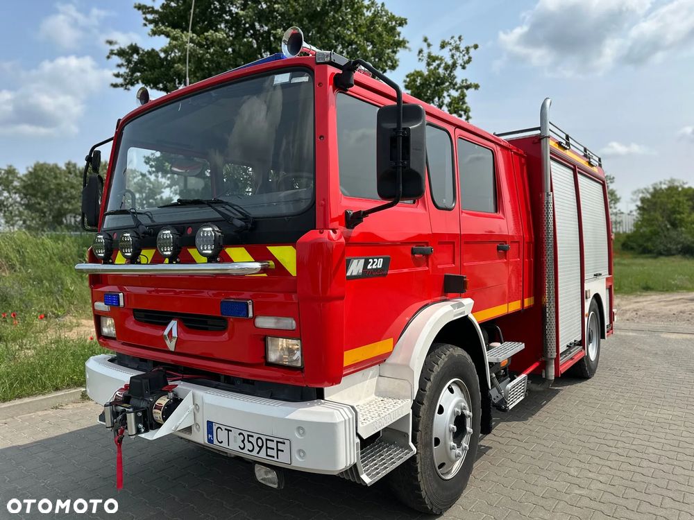 Renault M220 Midliner CNBOP - 1