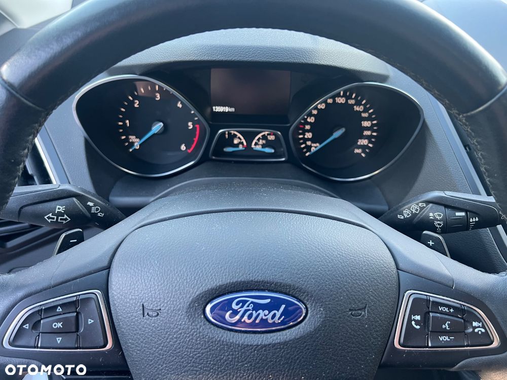 Ford Kuga 2.0 TDCi 4x4 Titanium - 7
