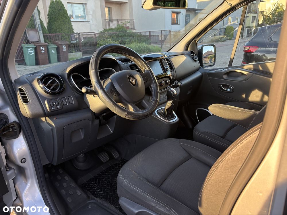 Renault Trafic Grand 2.0 dCi EDC - 6