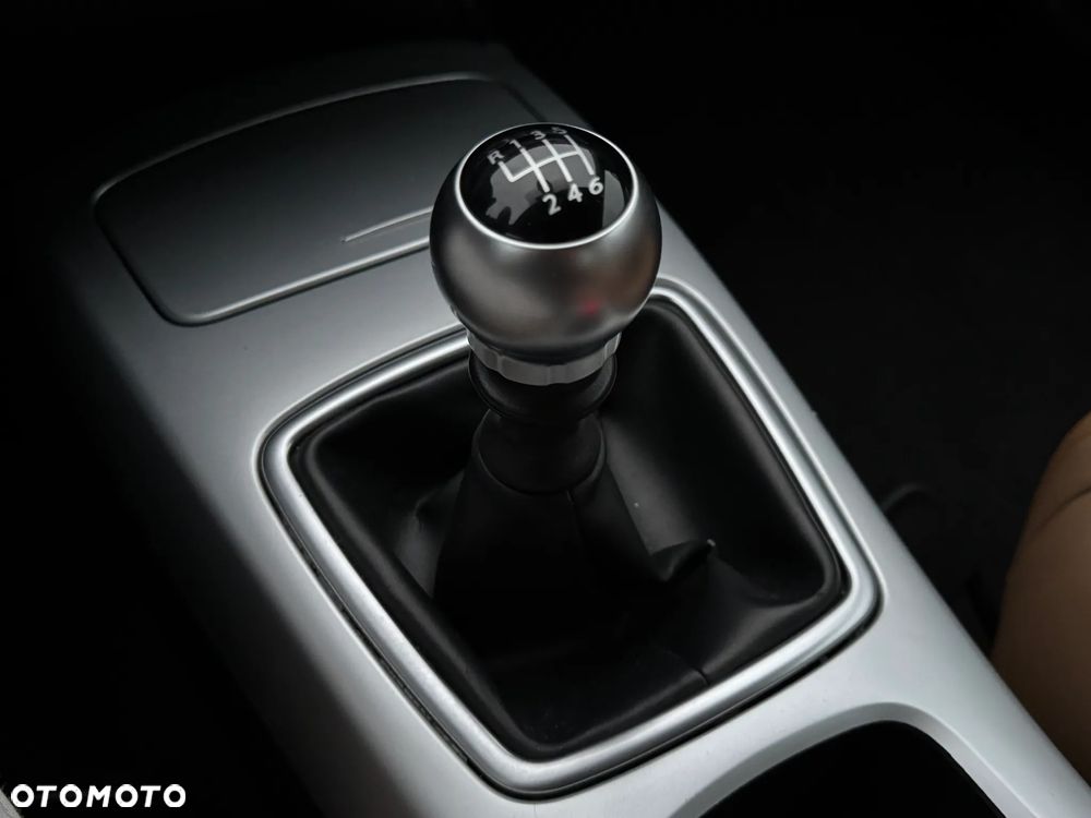 Renault Laguna 2.0 16V Turbo GT - 17