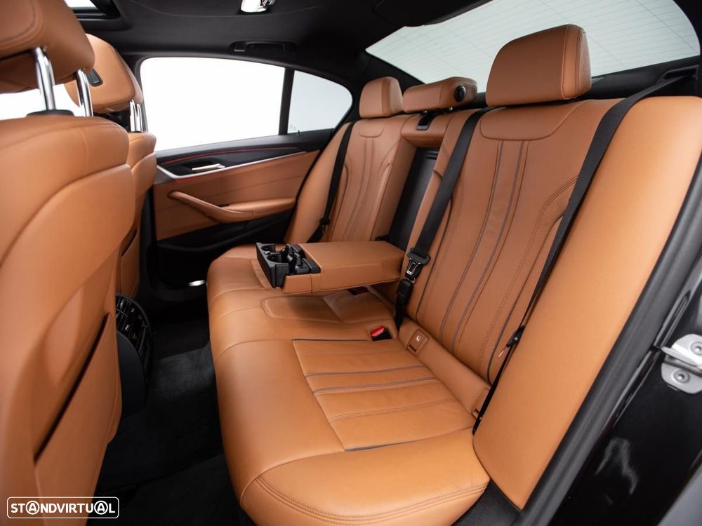 BMW 520 d Pack M Auto - 12