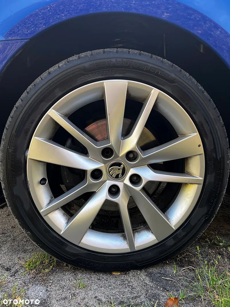 Skoda Octavia 2.0 TDI Style DSG - 11