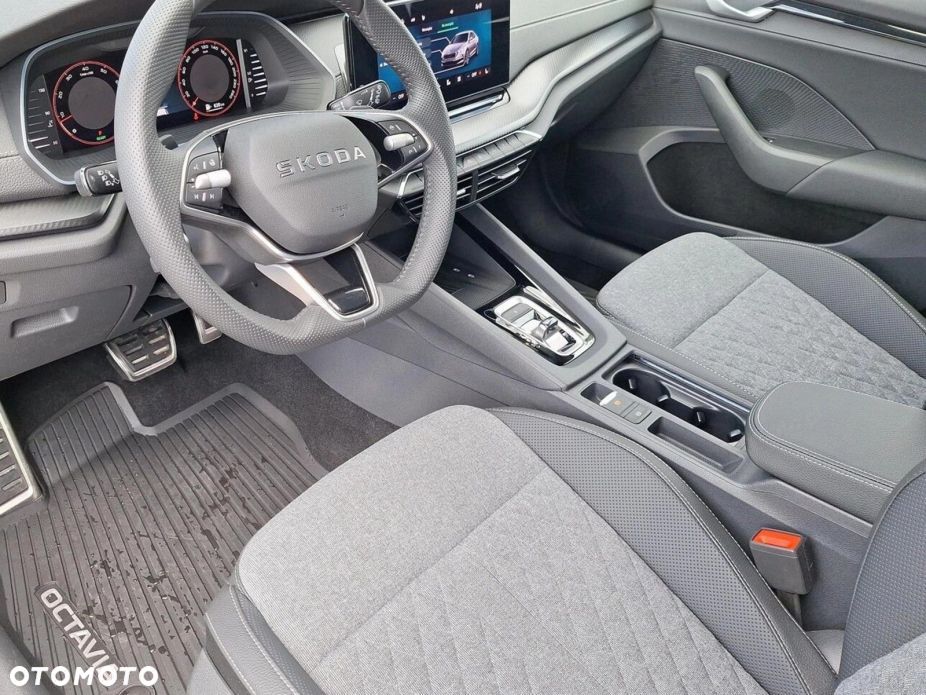 Skoda Octavia 1.5 TSI mHEV Sportline DSG - 7