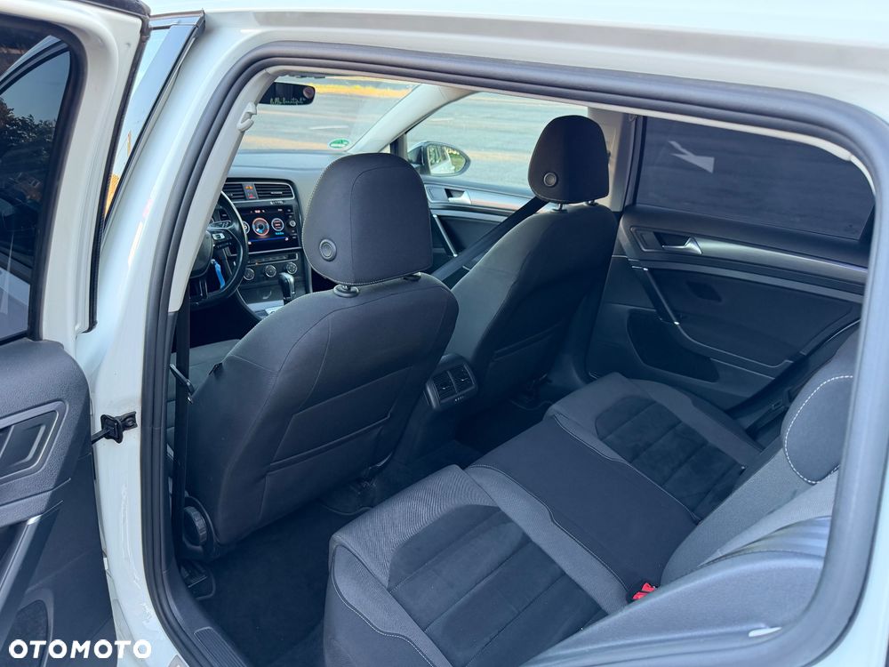 Volkswagen Golf 1.6 TDI (BlueMotion Technology) DSG Comfortline - 17