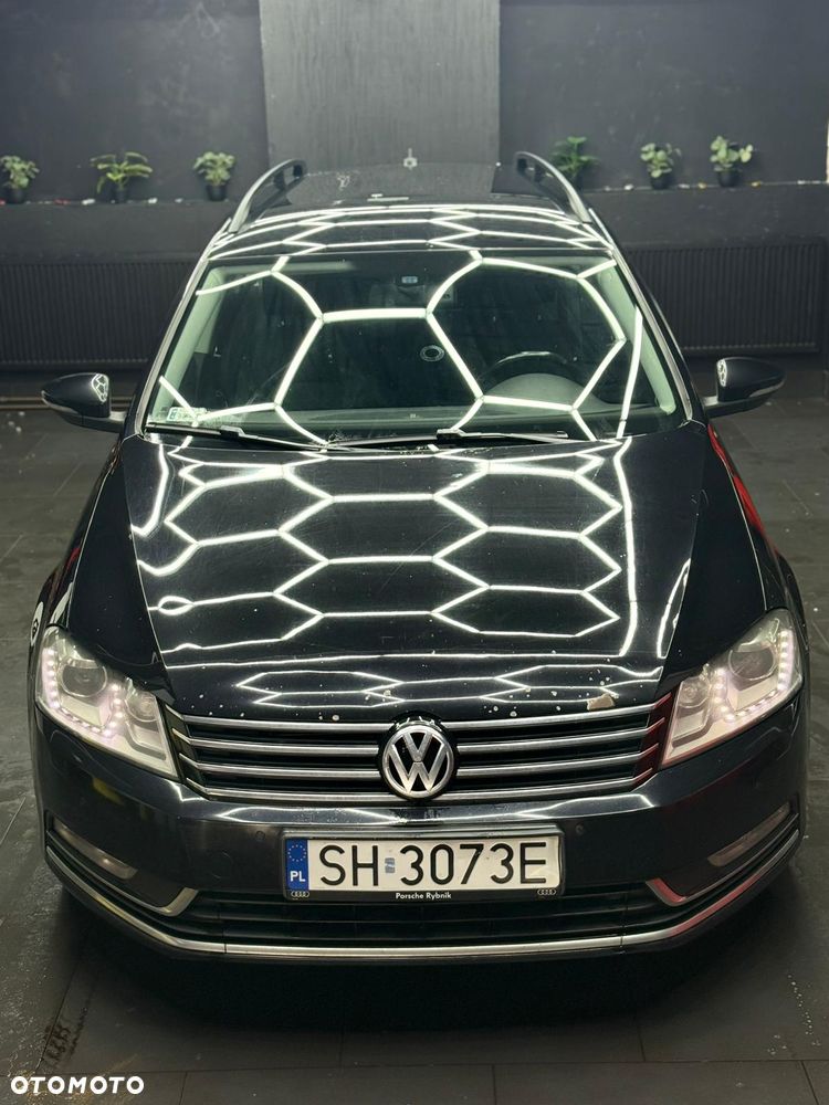 Volkswagen Passat 2.0 TDI Comfortline DSG - 4