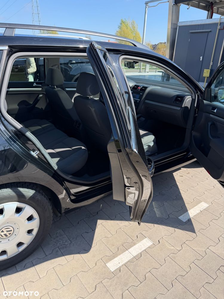 Volkswagen Golf 1.9 TDI Comfortline - 21