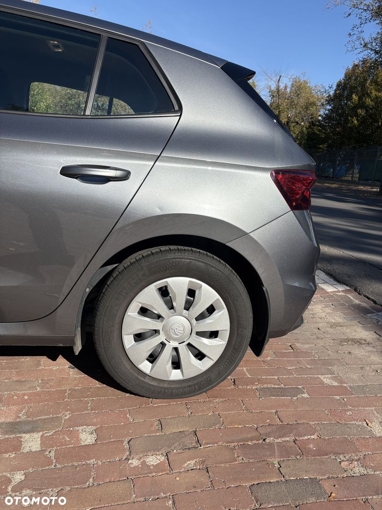 Skoda Fabia - 10