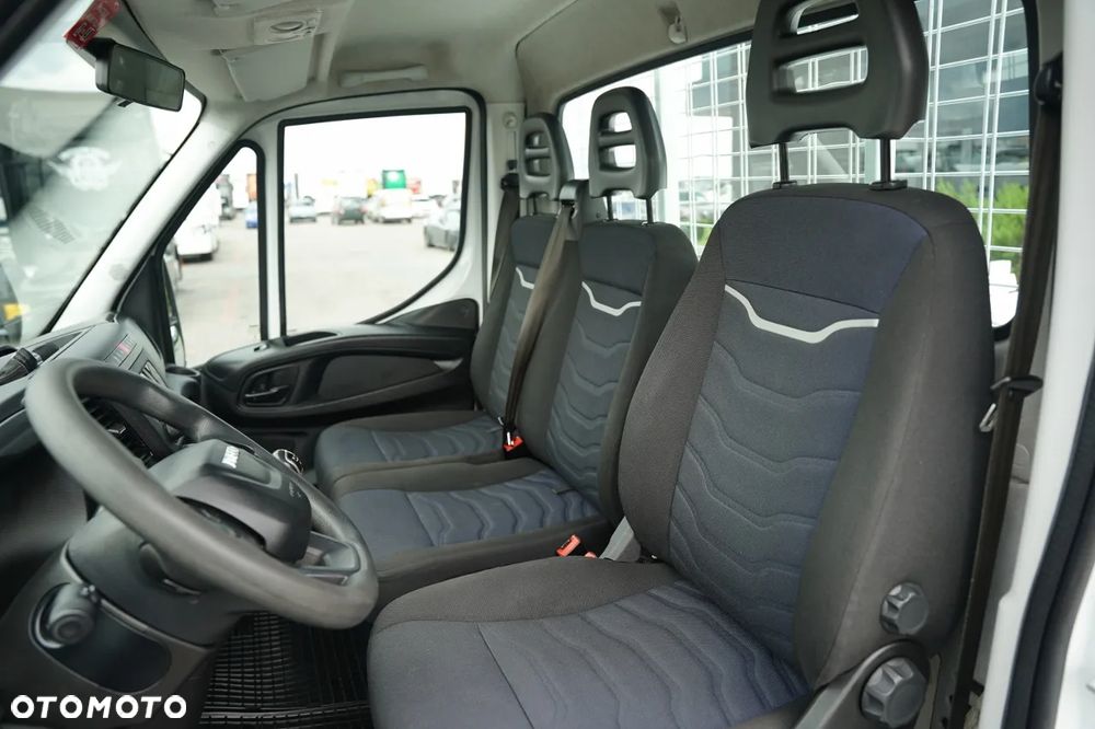Iveco DAILY 35-160 / SKRZYNIOWY 4 M / MANUAL / BLIŹNIAK / 2020 / SPROWADZONY - 19