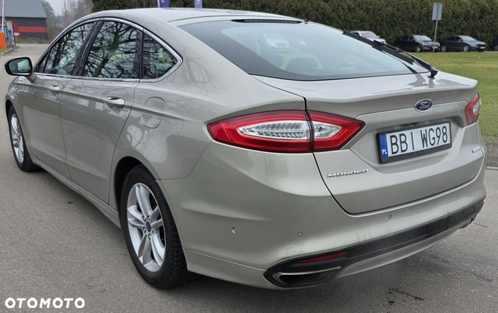 Ford Mondeo 2.0 EcoBoost Titanium - 2