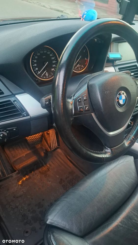 BMW X5 3.0sd xDrive - 10