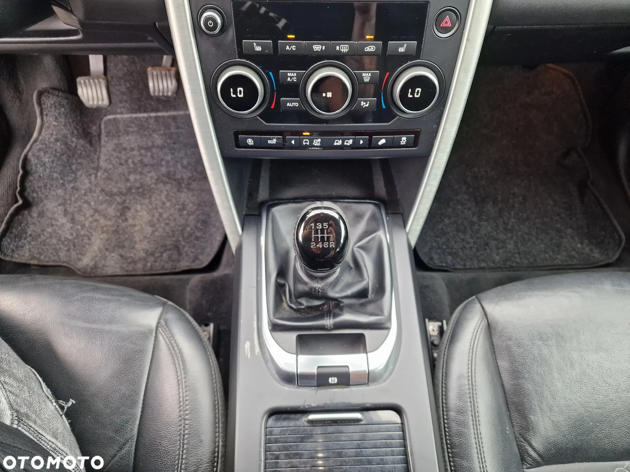 Land Rover Discovery Sport 2.0 D150 SE - 23