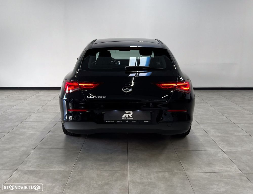 Mercedes-Benz CLA 180 - 6