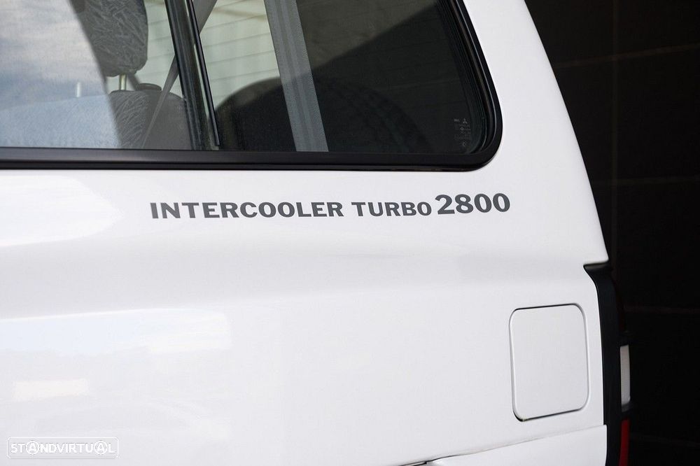 Mitsubishi Pajero 2.8 TD GLS - 11