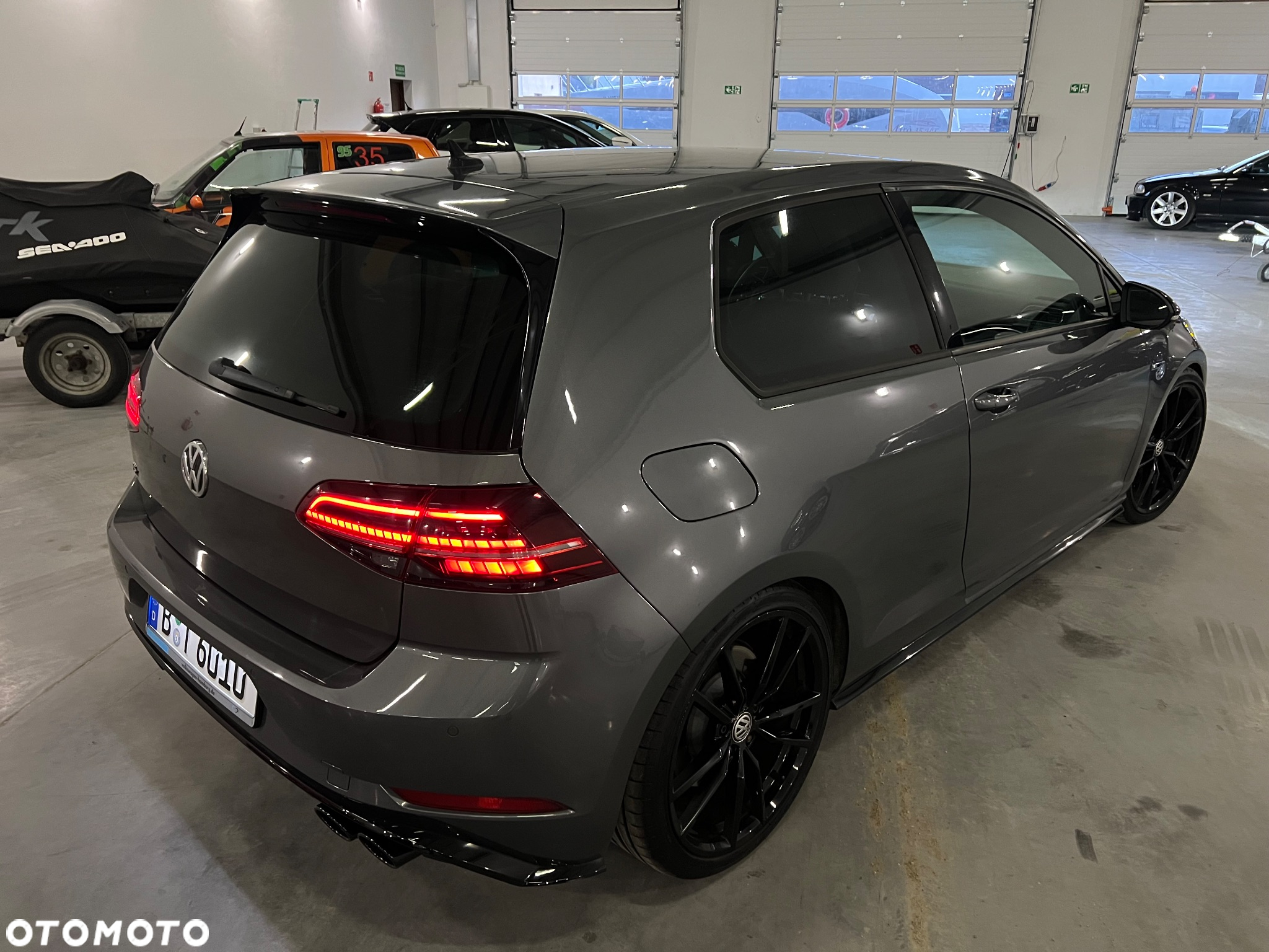 Volkswagen Golf R 4Motion (BlueMotion Technology) - 7