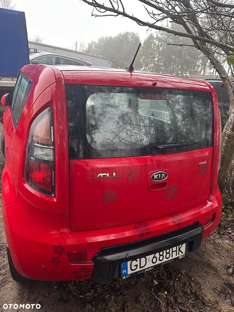 Kia Soul 1.6 CRDi L - 14