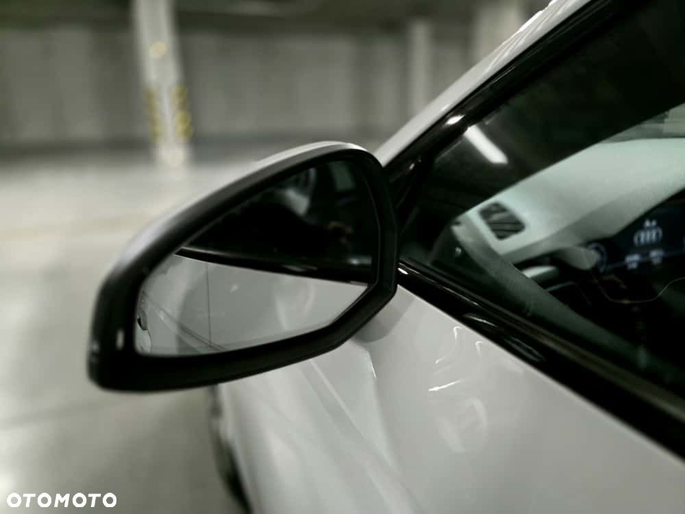 Audi A4 Avant 3.0 TDI S tronic - 19