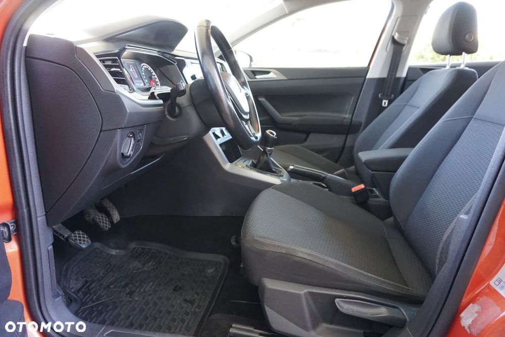 Volkswagen Polo 1.0 TSI Comfortline - 17