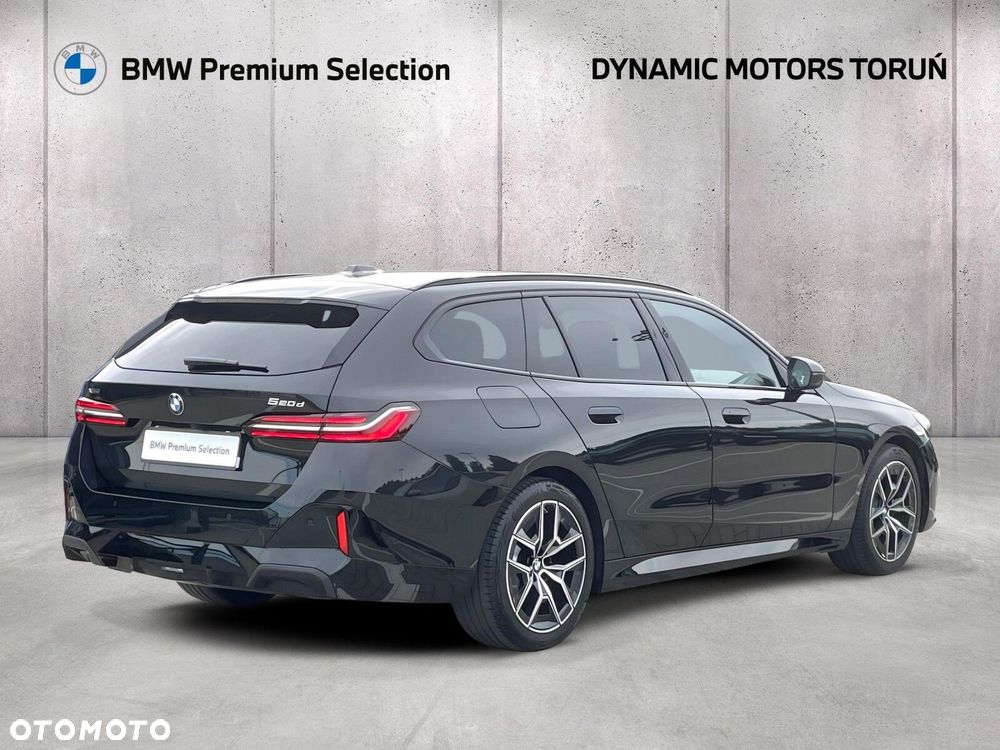 BMW Seria 5 520d xDrive mHEV M Sport - 3