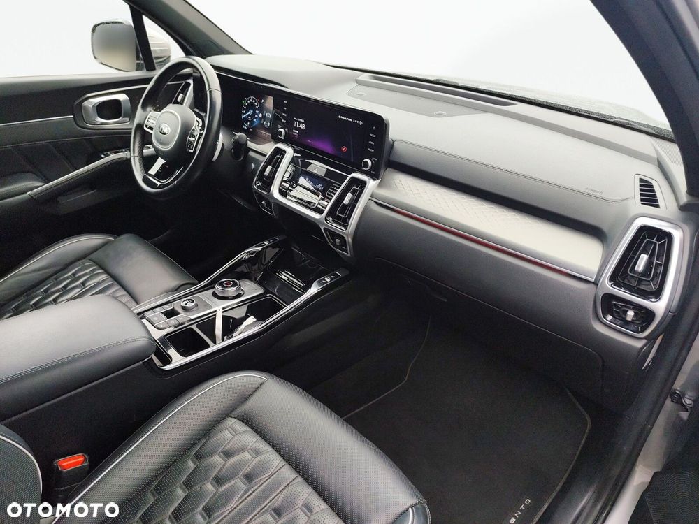 Kia Sorento - 24
