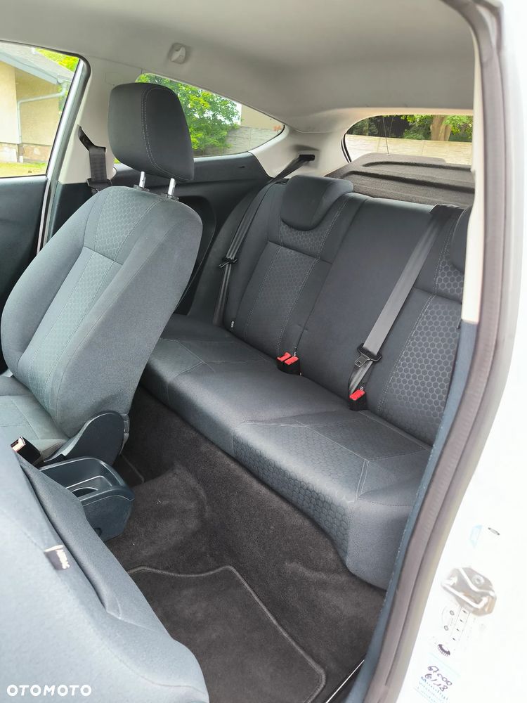 Ford Fiesta 1.4 Titanium EU5 - 11