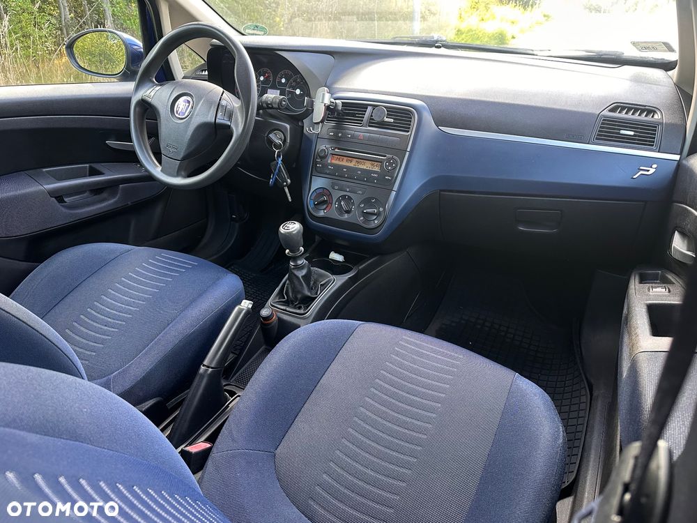 Fiat Punto 1.2 8V Dynamic - 16