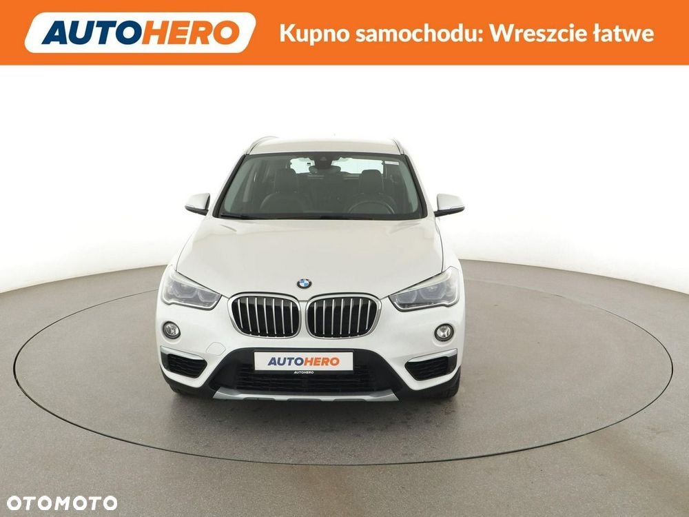 BMW X1 xDrive20d xLine - 12