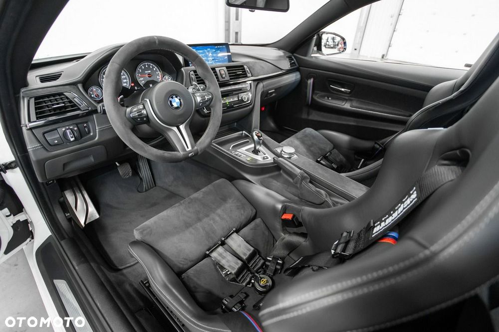 BMW M4 - 28
