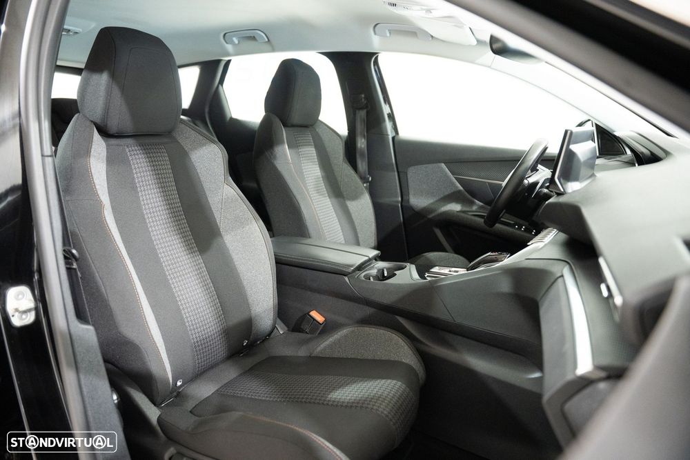 Peugeot 3008 1.2 PureTech Allure EAT8 - 27