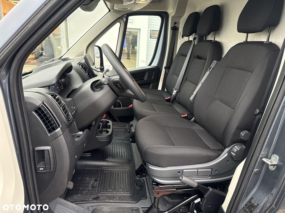 Toyota PROACE MAX - 13