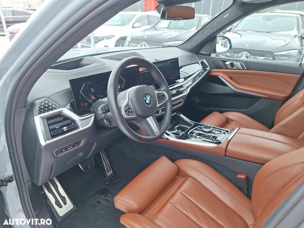 BMW X7 xDrive40i AT MHEV - 10