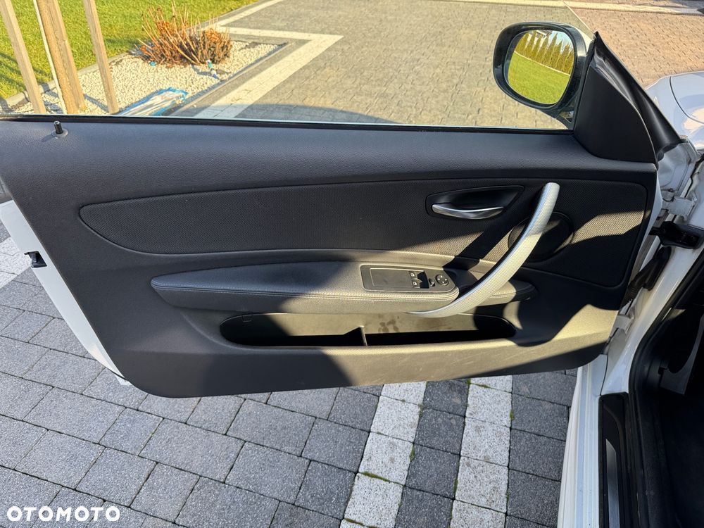 BMW Seria 1 118d DPF Edition Lifestyle - 17