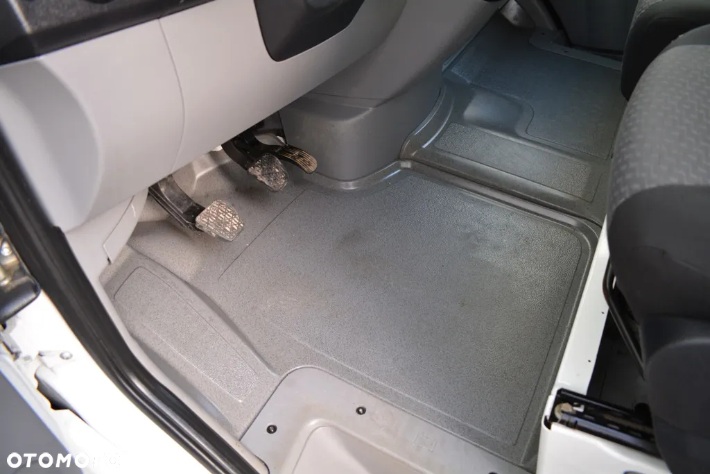 Volkswagen CRAFTER 35 DOKA - 20