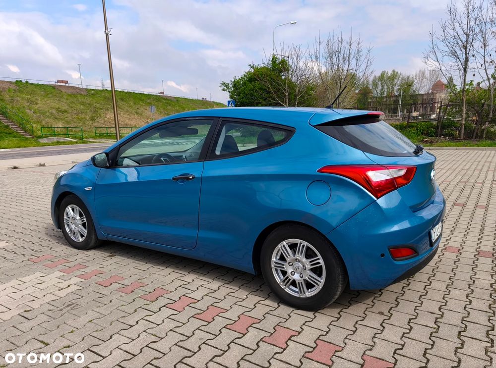 Hyundai i30 1.4 Comfort - 3