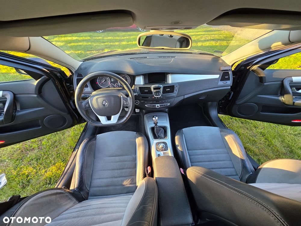 Renault Laguna 2.0 DCi FAP GT - 8