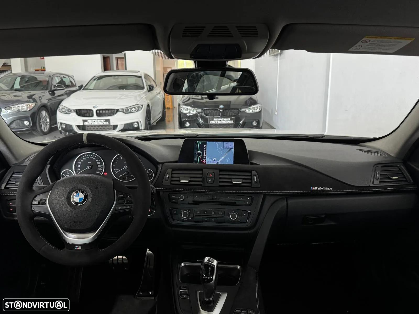 BMW 318 d Auto Pack M - 42
