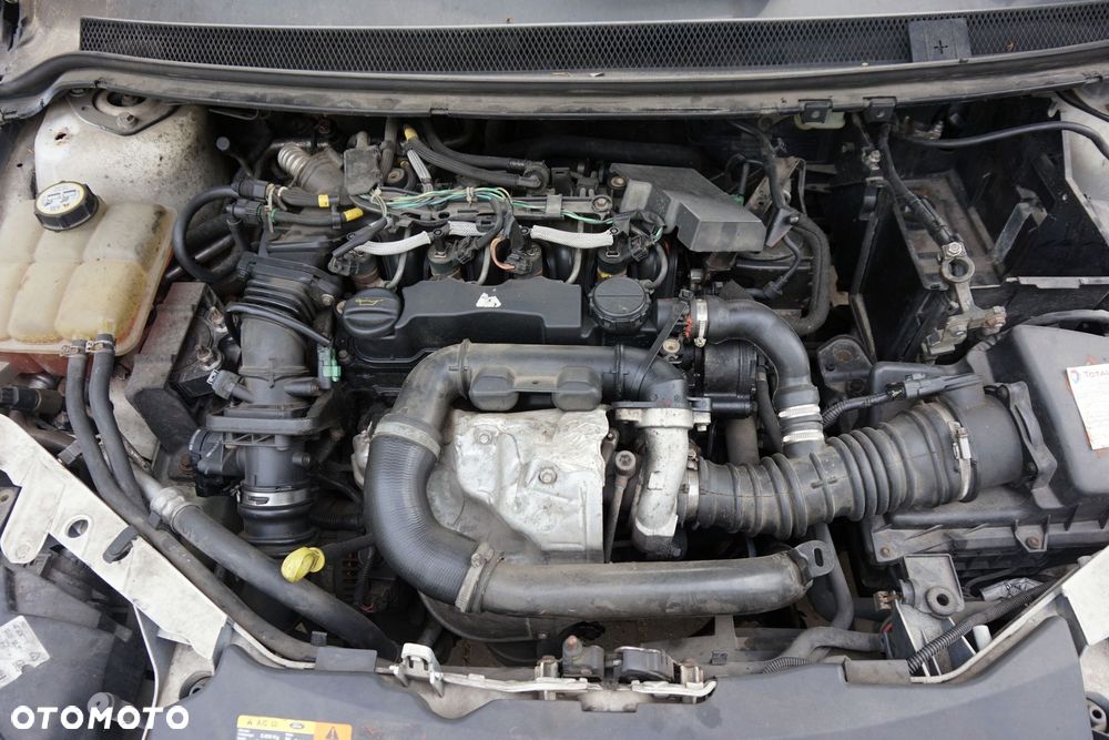 SILNIK FOCUS II MK2 1.6 TDCI 90KM HHDA FORD 2004-2008 - 1