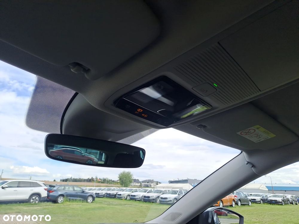 Skoda Octavia ver-1-5-tsi-e--tec-style-dsg - 18