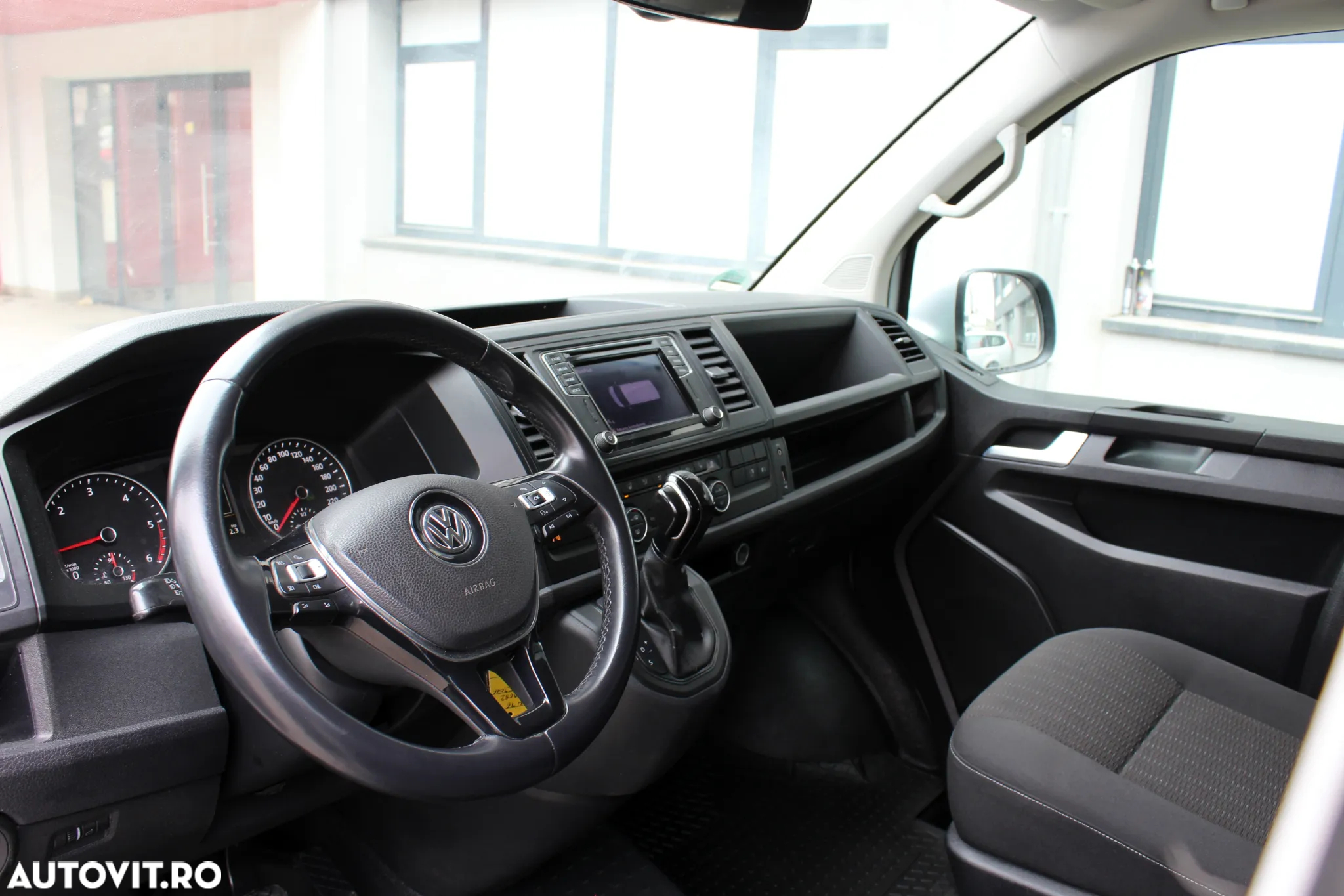 Volkswagen Caravelle T6.1 2.0 TDI 150 kW LR Comfortline DSG - 15