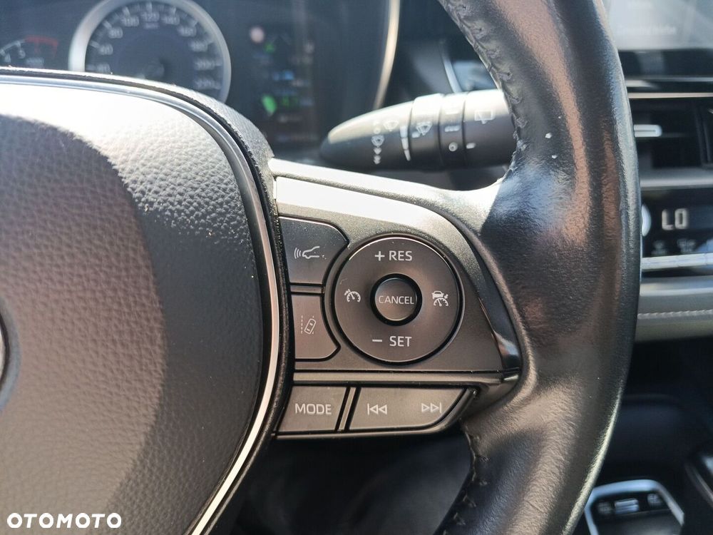 Toyota Corolla 1.8 Hybrid Comfort - 22
