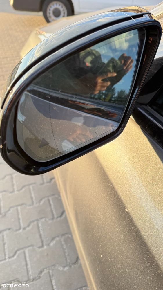 Mercedes-Benz Klasa E 300 de 4Matic 9G-TRONIC AMG Line - 11