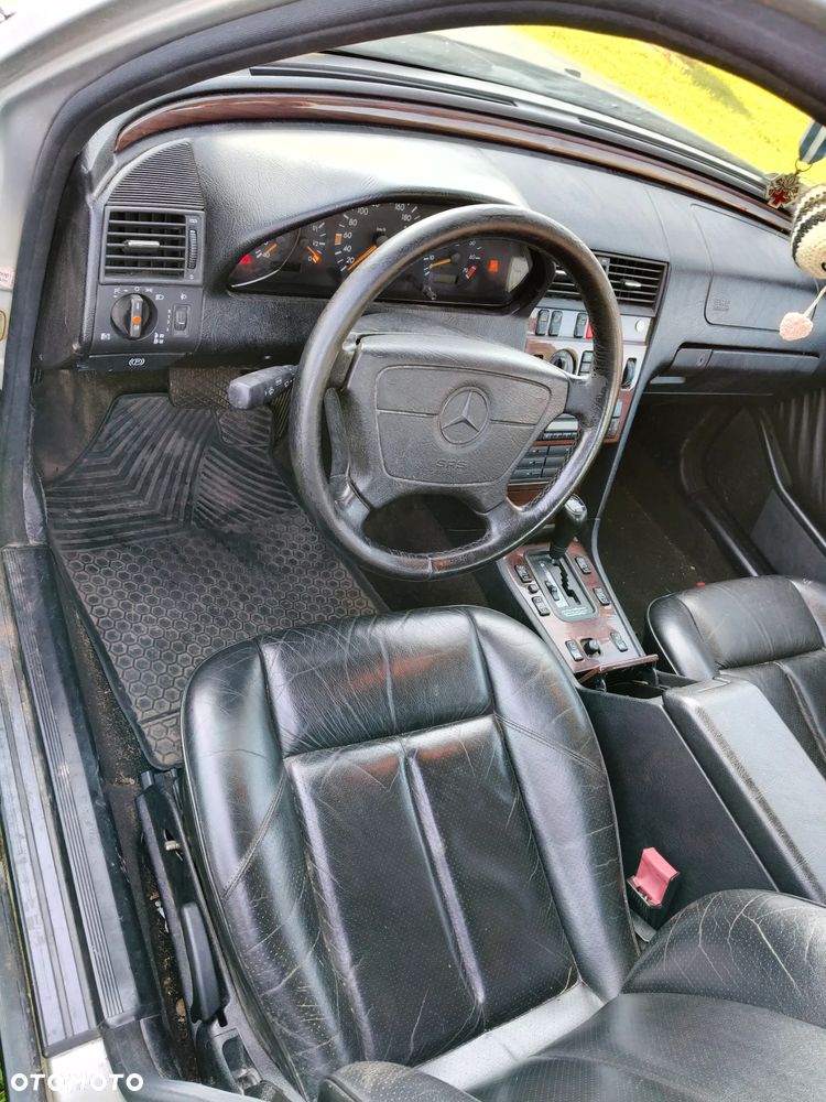 Mercedes-Benz Klasa C - 4