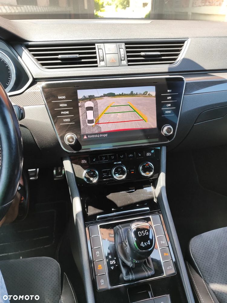 Skoda Superb 2.0 TSI 4x4 Sportline DSG - 18