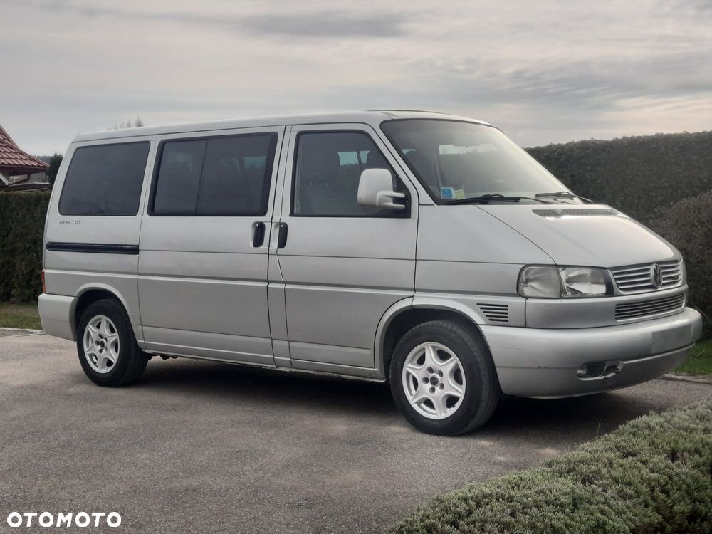 Volkswagen Multivan Standard - 4